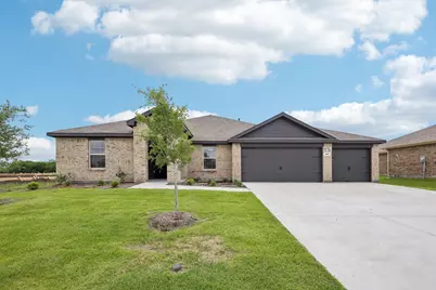 205 Roughrider Trail, Nevada, TX 75173 - Photo 1