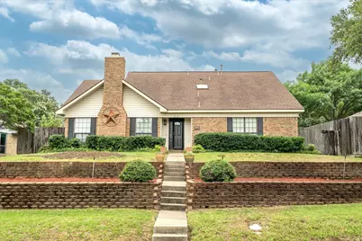 818 Placid Drive, Mesquite, TX 75150 - Photo 1