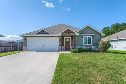 111 Arrowhead Drive, Sanger, TX 76266 - Photo 1