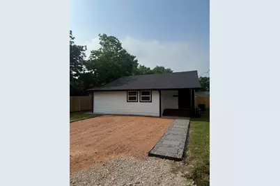 111 E San Antonio Avenue, Cooper, TX 75432 - Photo 1