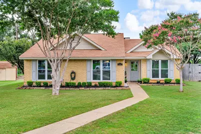 1737 Live Oak Court, Lewisville, TX 75067 - Photo 1