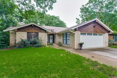 5411 Parliament Drive, Arlington, TX 76017 - Photo 1