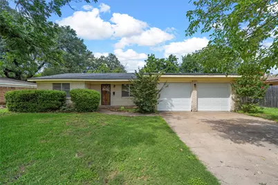 718 N 57th Street, Waco, TX 76710 - Photo 1