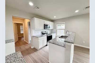 2801 W Washington Street, Denison, TX 75020 - Photo 1