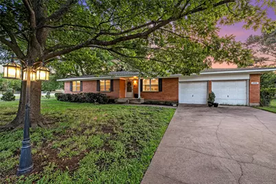 2000 La Porte Drive, Waco, TX 76710 - Photo 1