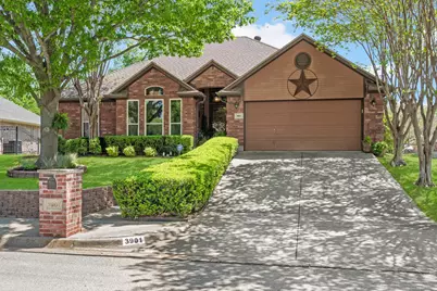 3901 Woodside Drive, Arlington, TX 76016 - Photo 1