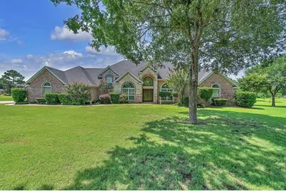 132 Hobbs Lane, Robinson, TX 76706 - Photo 1
