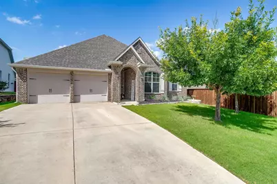 404 Bluffside Trail, Benbrook, TX 76126 - Photo 1