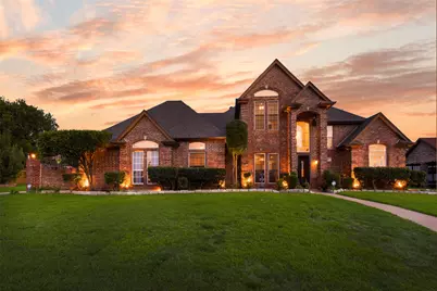 537 Estate Drive, Grand Prairie, TX 75052 - Photo 1