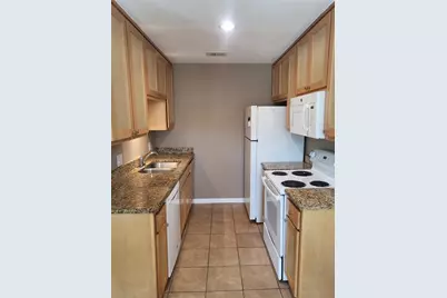 2016 Paisley Drive #D, Arlington, TX 76015 - Photo 1