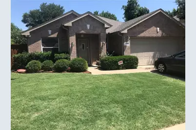 601 Carol Way, Euless, TX 76039 - Photo 1