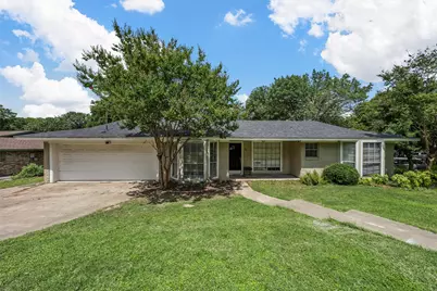 431 Brookwood Drive, Woodway, TX 76712 - Photo 1