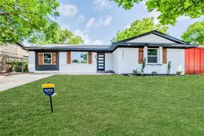 3505 Pacesetter Drive, Dallas, TX 75241 - Photo 1