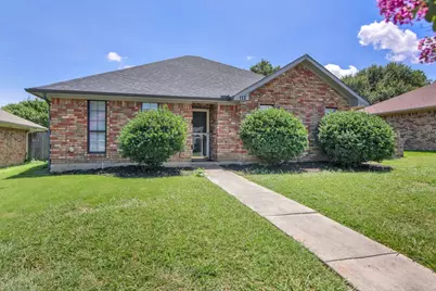 112 Fairmount Drive, Wylie, TX 75098 - Photo 1