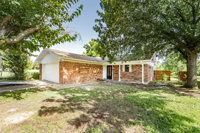 1315 Hunters Glen Street, Breckenridge, TX 76424 - Photo 1