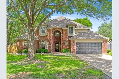 2414 S Pleasant Circle, Arlington, TX 76015 - Photo 1