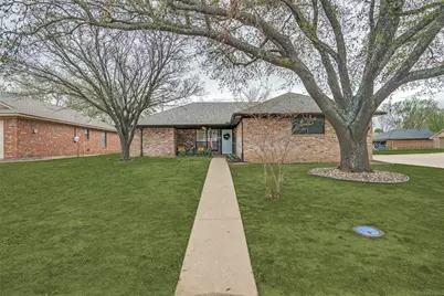 768 Evelyn Drive, Terrell, TX 75160 - Photo 1