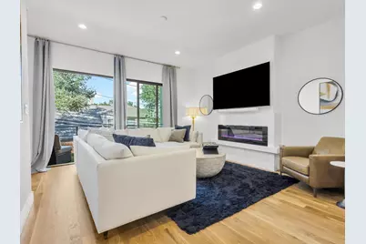 805 Pavillion #103, Dallas, TX 75204 - Photo 1