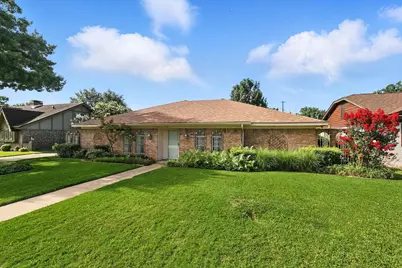 233 Hillview Drive, Hurst, TX 76054 - Photo 1