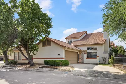 602 Mission Circle, Irving, TX 75063 - Photo 1