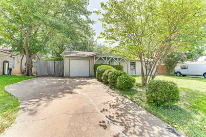 3000 Lambert Drive, Mesquite, TX 75150 - Photo 1