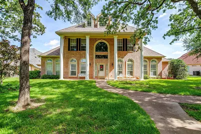 804 Summerlin Drive, Granbury, TX 76048 - Photo 1