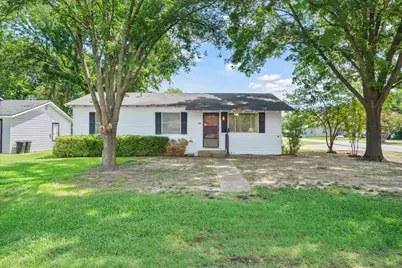 137 Westway Drive, Terrell, TX 75160 - Photo 1