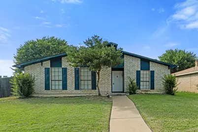 1846 Wilderness Trail, Grand Prairie, TX 75052 - Photo 1