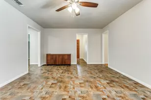 1310 Kingsbridge Dr, Garland, TX 75040 - Photo 15