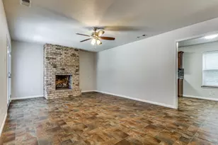 1310 Kingsbridge Dr, Garland, TX 75040 - Photo 13