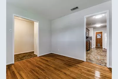 1310 Kingsbridge Drive, Garland, TX 75040 - Photo 5