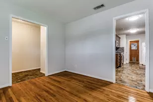 1310 Kingsbridge Dr, Garland, TX 75040 - Photo 5