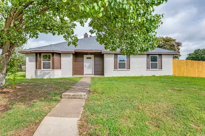 2703 Hollow Bend, Mesquite, TX 75150 - Photo 1