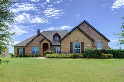 119 Remington Park Drive, Springtown, TX 76082 - Photo 1