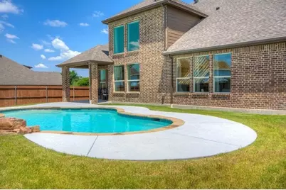 610 Lonesome Dove Drive, Midlothian, TX 76065 - Photo 1