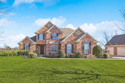 113 Island Way, Princeton, TX 75407 - Photo 1