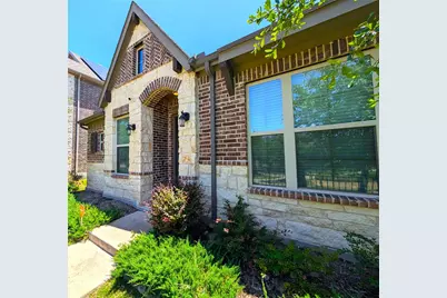 306 Park Drive, Euless, TX 76040 - Photo 1