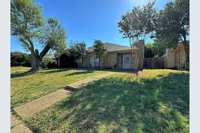 11902 Garden Terrace, Dallas, TX 75243 - Photo 1