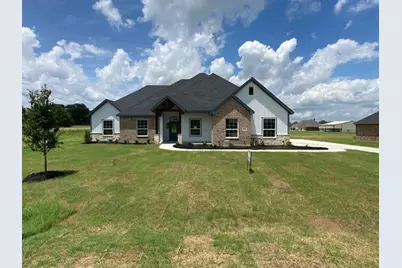 1001 Katie Court, Reno, TX 76020 - Photo 1