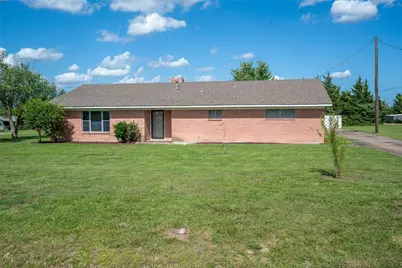 1005 S Holley, Blossom, TX 75416 - Photo 1