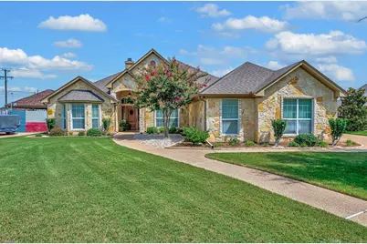 1008 Crystal Haven Court, Hewitt, TX 76643 - Photo 1