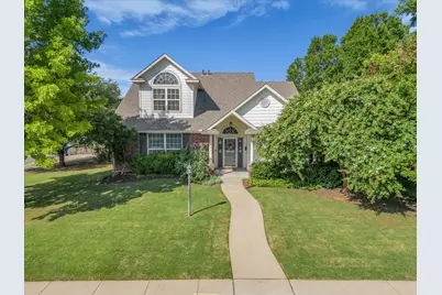 702 N 13th Street, Waco, TX 76707 - Photo 1