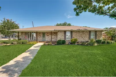 1601 Valleycrest Lane, Carrollton, TX 75006 - Photo 1