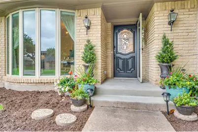 1529 Estates Way, Carrollton, TX 75006 - Photo 1