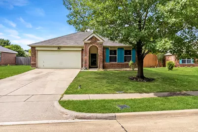 815 Creekside Drive, Glenn Heights, TX 75154 - Photo 1