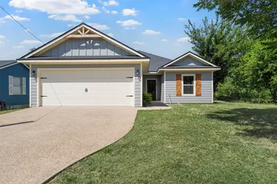 509 McKinley Street, McGregor, TX 76657 - Photo 1