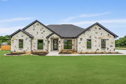 301 Canyon Oaks Circle, Troy, TX 76579 - Photo 1