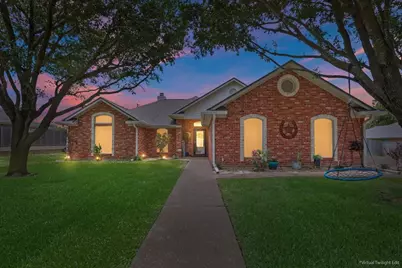 433 Oakberry Drive, Hewitt, TX 76643 - Photo 1