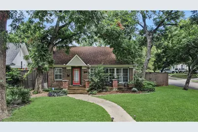 702 Lipscomb Avenue, Dallas, TX 75214 - Photo 1