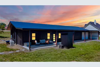 2019 N Lake Drive, Weatherford, TX 76085 - Photo 1